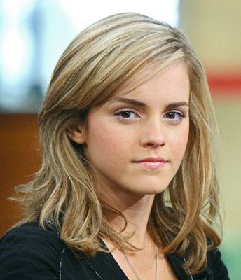 emma watson short hair back. wallpaper Not diggin her short hair. emma watson