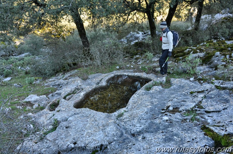 Subida a la Salamadre desde Villaluenga