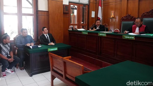 Perjuangan Ganti Kelamin, Putri Natasiya Akhirnya Menjadi Ahmad Putra Adinata