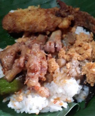 Nasi Kucing