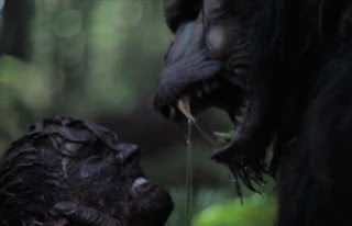 primal rage: trailer del nuevo titulo de terror con monstruo
