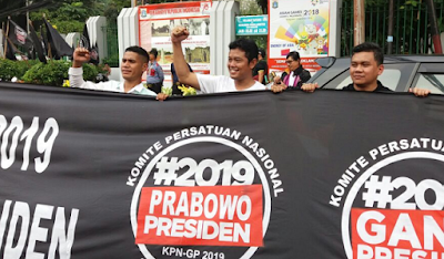 Hastag #2019PrabowoPresiden Gantikan, Hastag #2019GantiPresiden