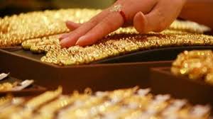 As gold prices go up, goldsmiths take a hit