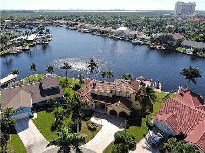 Cape Coral Waterfront