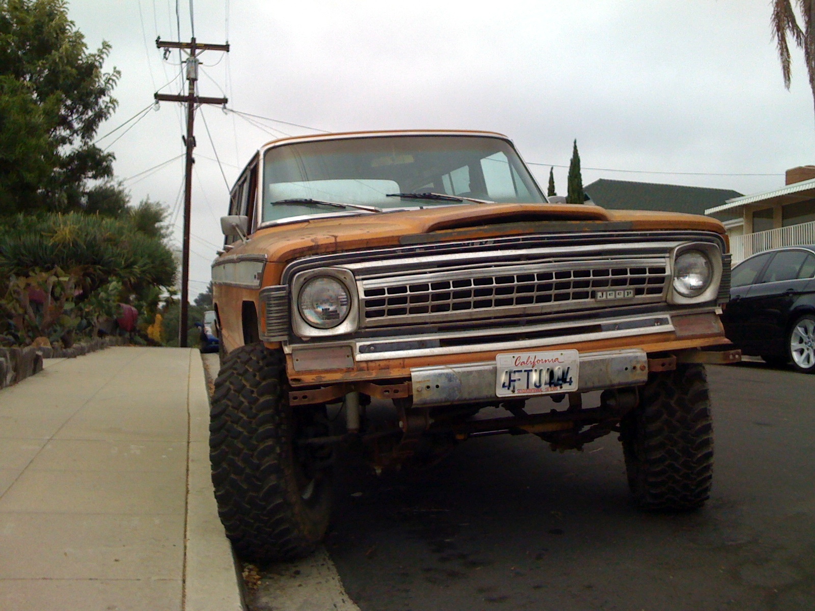 THE STREET PEEP: 1973 Jeep Wagoneer