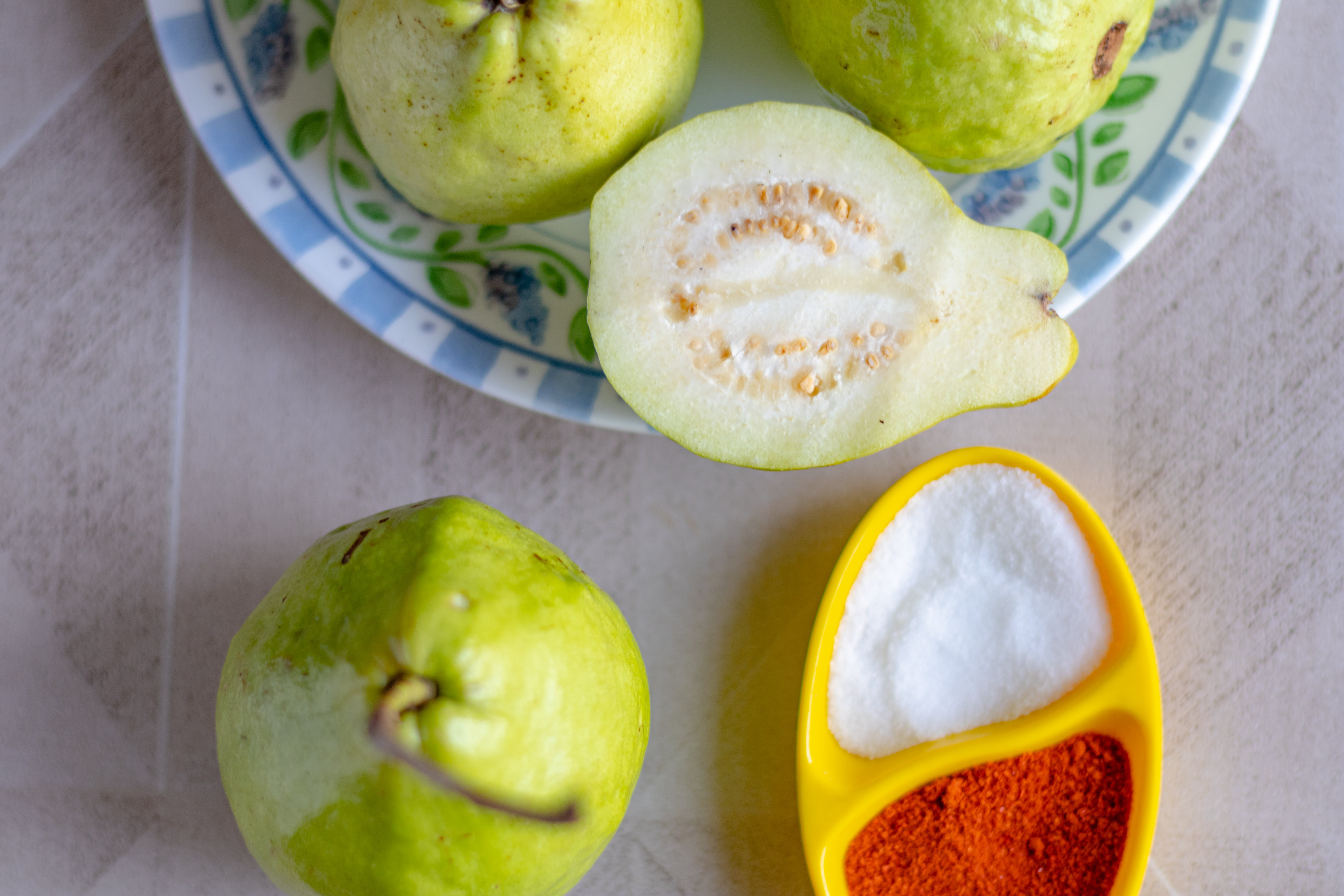 What Are The Types Of Guava And Benefits