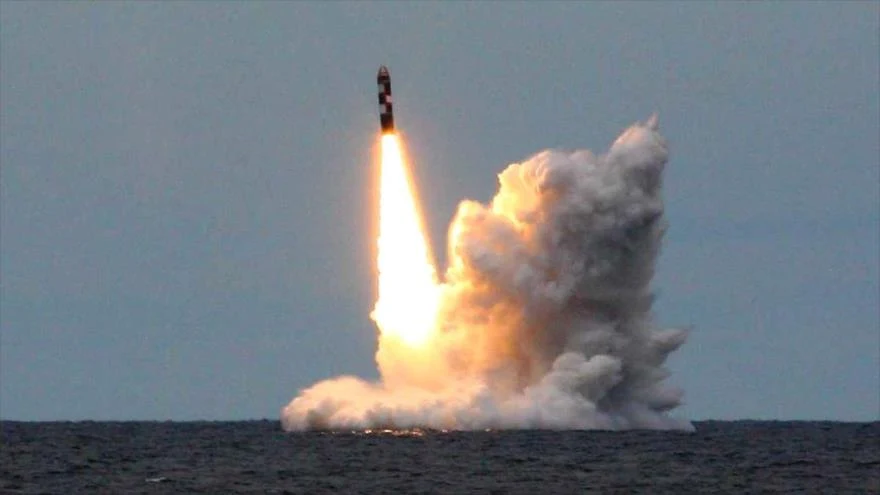 "Tsunami nuclear" de Rusia golpearía EEUU en III Guerra Mundial