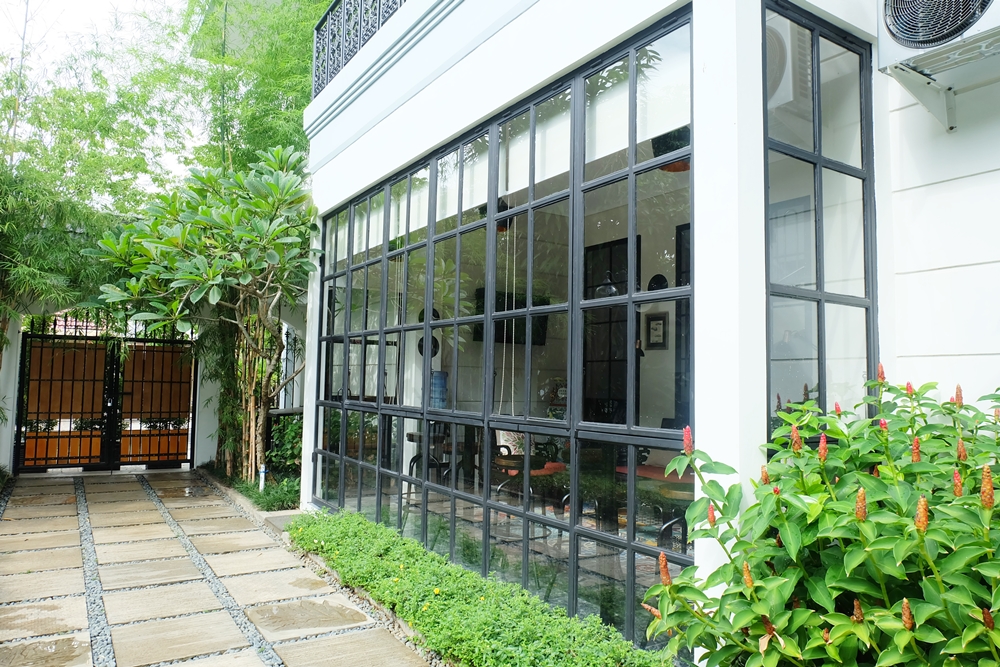 Penginapan Eksklusif di Surabaya, Rumah Kertajaya Homestay