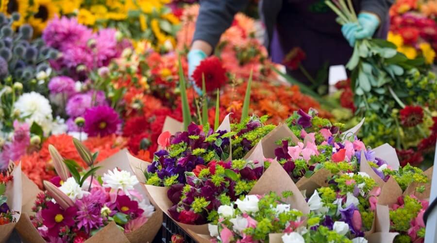 ingin Bersaing di Sektor Usaha Bisnis Florist ingin Bersaing di Sektor Usaha Bisnis Florist? intip 4 Tips Sukses ini!