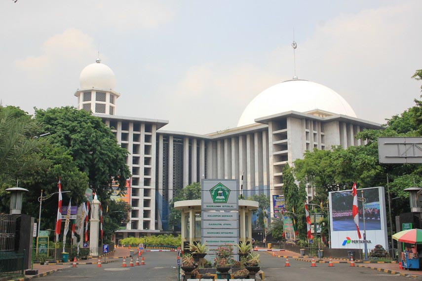 Masjid  Istiqlal  di Jakarta Kamera Budaya