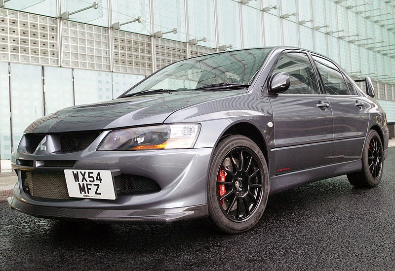 Gambar Mobil Mitsubishi Lancer Evolution VIII MR FQ-400