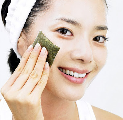 Green tea toner and facial mist for minimizing pores