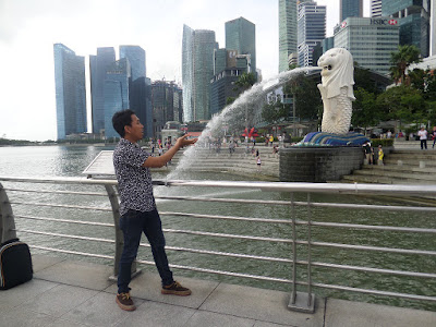 Backpacker Malaysia ke Singapore Naik Bus