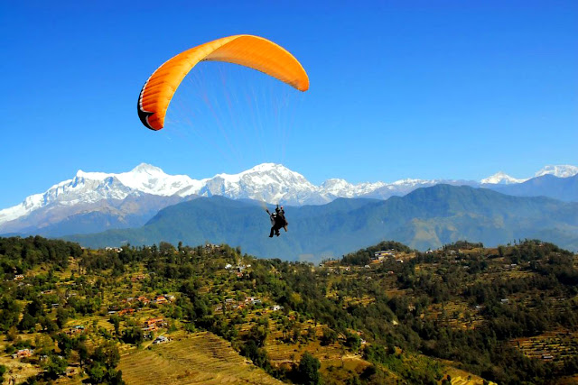 Paragliding in Pokhara Nepal