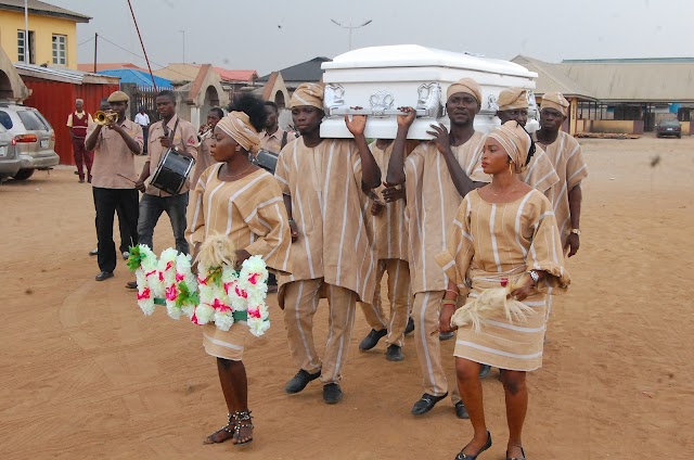 TV Presenter, Bukola Ogbamola-Atandare's Mum Laid To Rest In Lagos