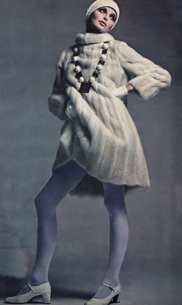 40 Glamorous Photos of Samantha Jones in the 1960s ~ Vintage Everyday