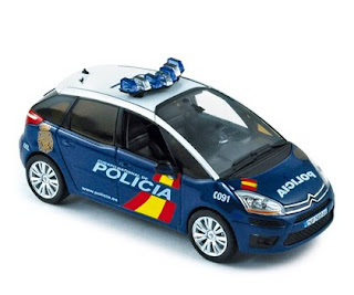 Miniatura del Citroën C4 Grand Picasso de la policía nacional