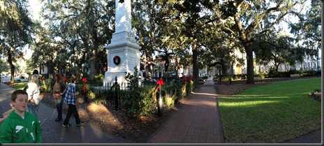 2011-12-Savannah02