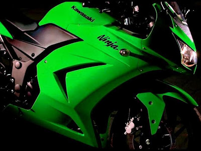 New 2010 Ninja 250R, Photo, Reviews and Specification