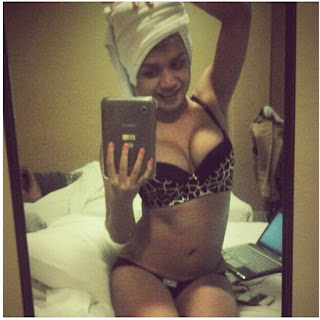 Foto Hot Montoknya SPG Lagi Bugil Ini