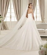 Collection robes de mariée Pronovias 2013 (la suite) (robe princesse mariage)