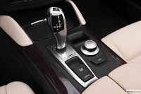 BMW X6 interior pics