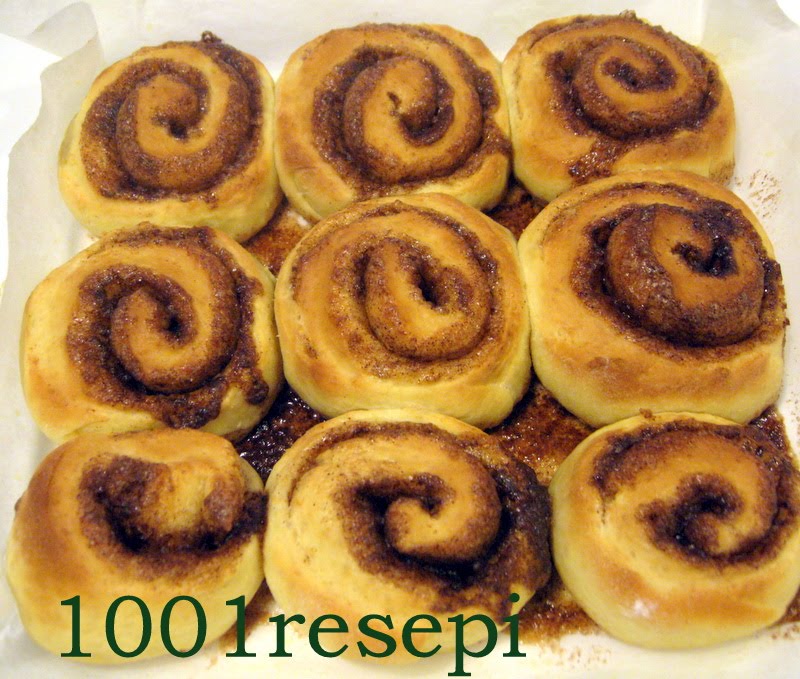 Koleksi 1001 Resepi: cinnamon roll