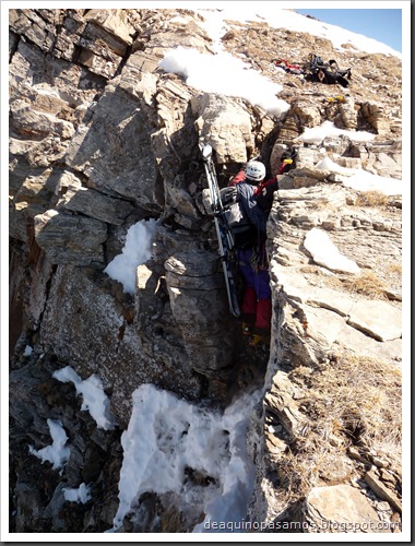Corredor Gigolo 240m 65º IV (Cambre d'Aze 2750m, Cerdanya, Pirineos) (Omar) 0999