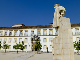 Patio e Paço das Escolas, Universidad de Coimbra
