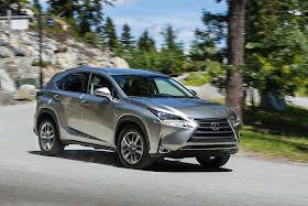 Front 3/4 view of 2016 Lexus NX 200t F SPORT