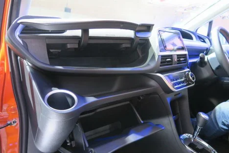 Interior Toyota Sienta