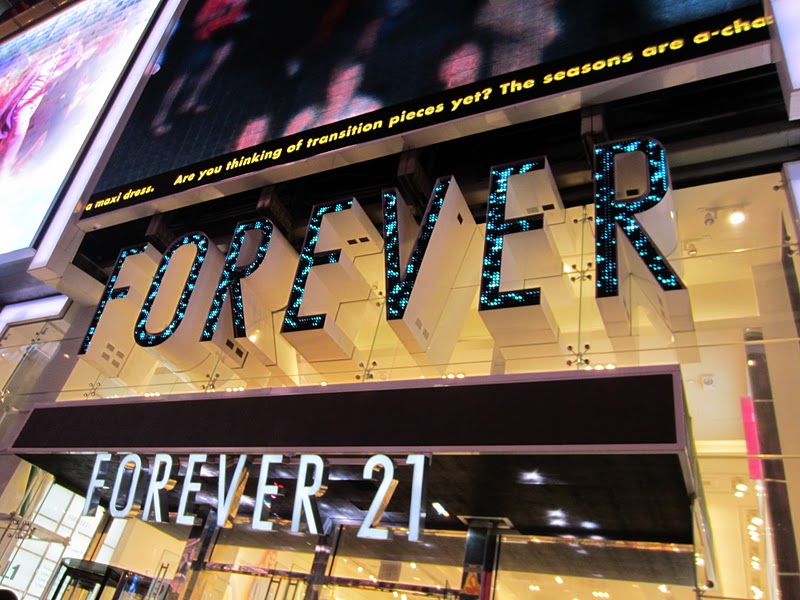 biggest forever 21 nyc