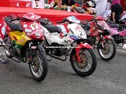 gambar terbaru dan terbaik modifikasi road race honda blade