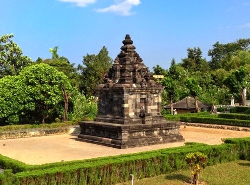 Bagian Dalam Candi Borobudur, Check Out Bagian Dalam Candi 