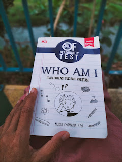"Who Am I" karya Nurul Chomaria, S.Psi
