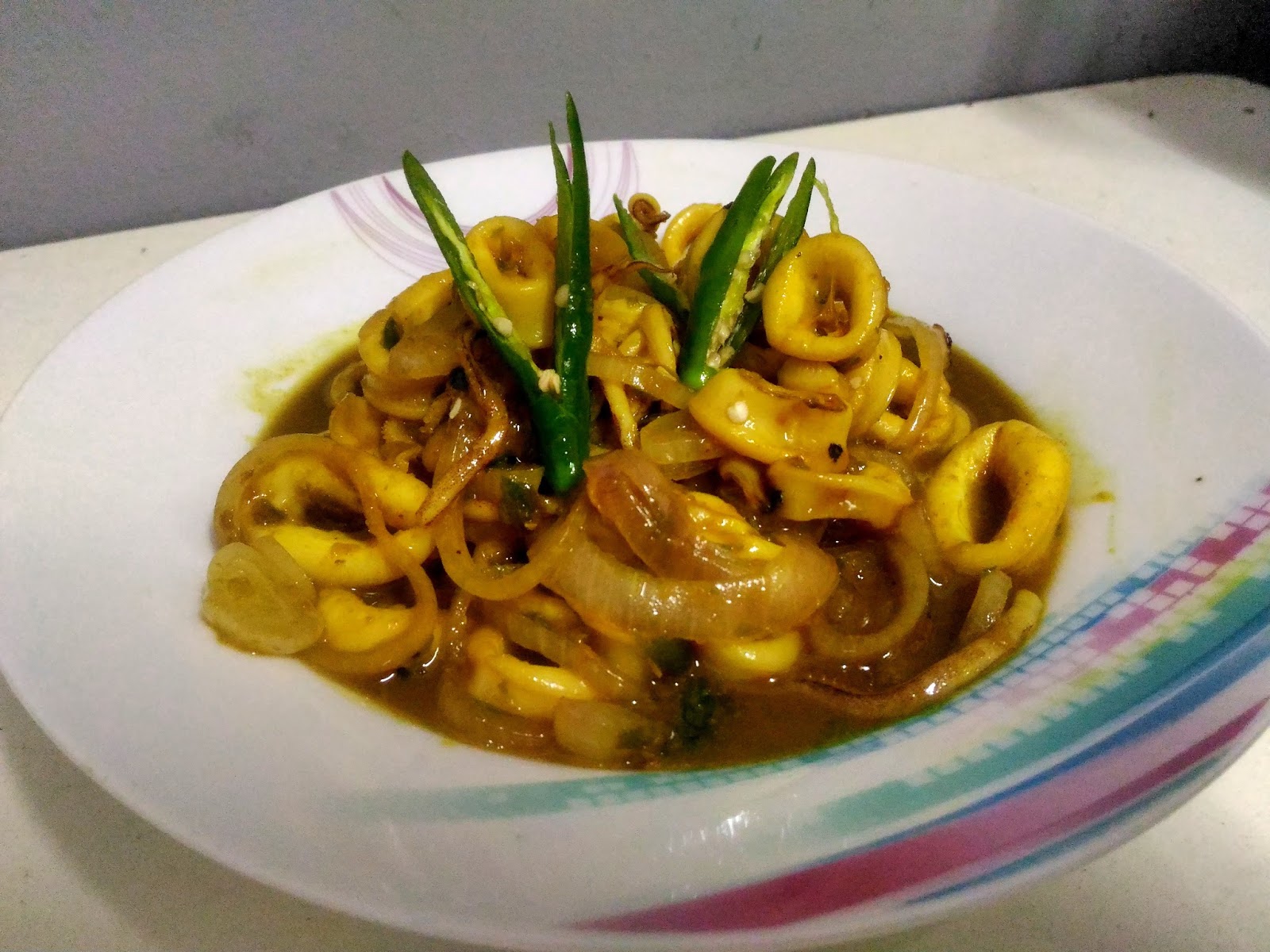 Mrs Fara : Resepi sotong goreng kunyit berkuah paling sedap