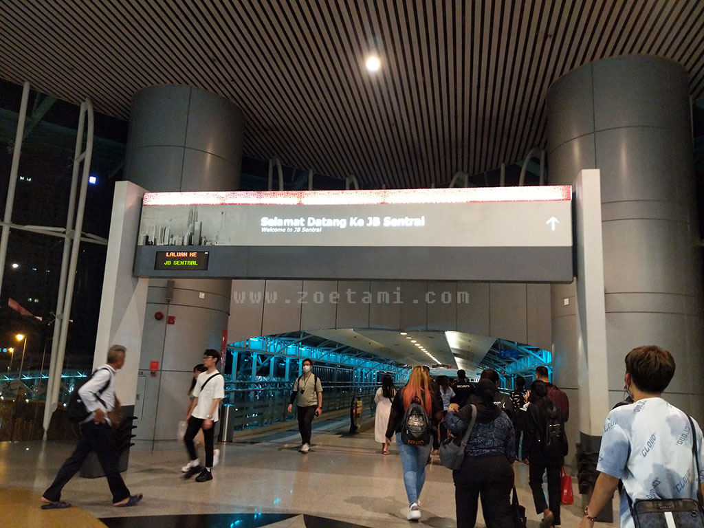 Malaysia ke Singapura naik Kereta