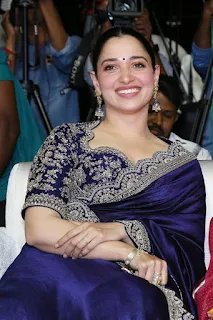 Tamannaah Bhatia saree Photos at Baak Movie Pre release