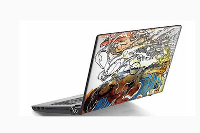 60 Creative Laptop Skins