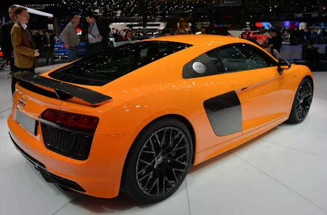 2016 AUDI R8 E-TRON  EXTERIOR