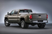 Chevrolet Silverado HD 3500 LTZ Crew Cab (2015) Rear Side