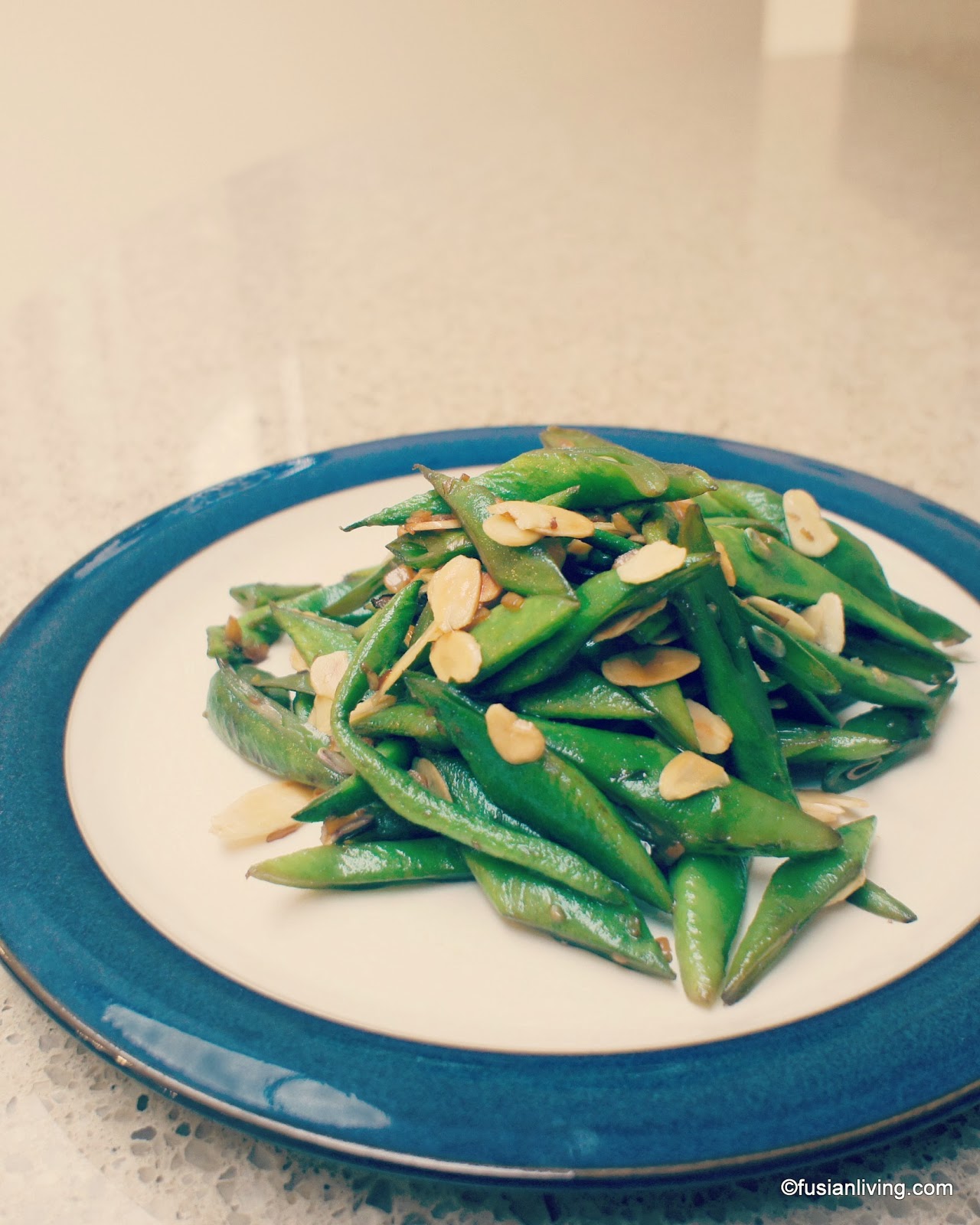 Stir-Fried runner beans with toasted almonds recipe