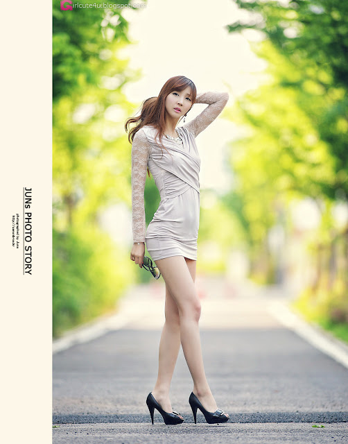 2 Long Legs Lee Yoo Eun-very cute asian girl-girlcute4u.blogspot.com