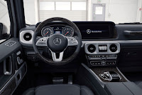 Mercedes-Benz G-Class (2018) Dashboard 2