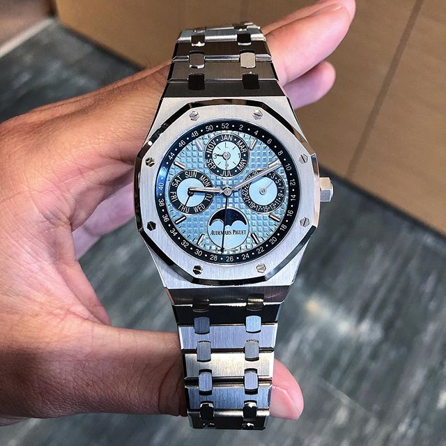 Réplica do relógio Audemars Piguet Royal Oak Calendário Perpétuo Platinum Blue Dial Platinum