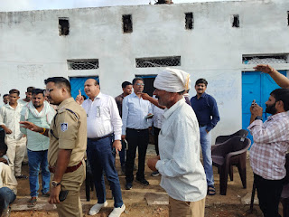 राशन माफियाओं पर प्रशासन की सख्ती, पिछोर तहसील के ग्राम वाचरौन में 130 क्विंटल अवैध चावल जप्त