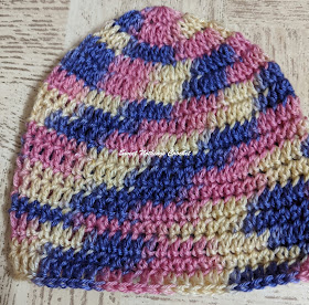 Sweet Nothings Crochet free crochet pattern blog, free crochet pattern for a cap or beanie, photo of the cap,