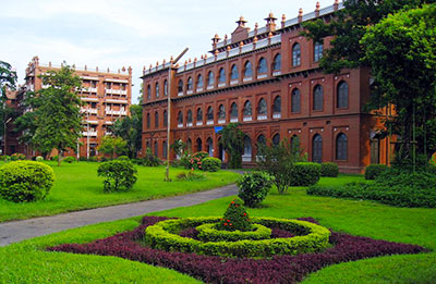 Dhaka University in its centenary with glorious past