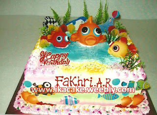 Kue Ulang Tahun Ikan