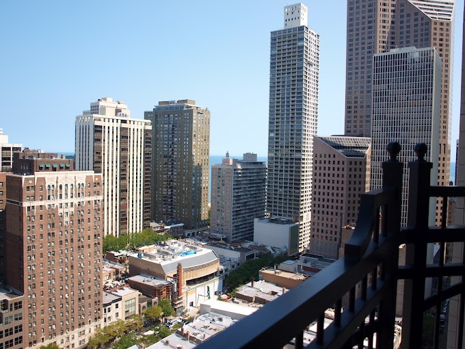 Waldorf Astoria Hotel And Residence Tower Chicago